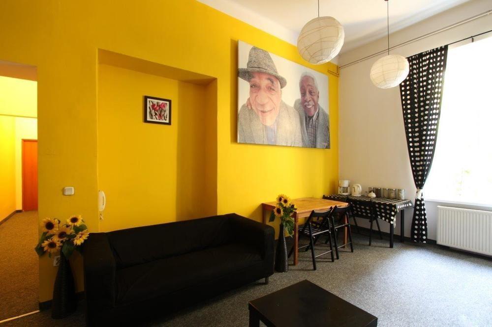 Hostel Yellow Cracovia Esterno foto