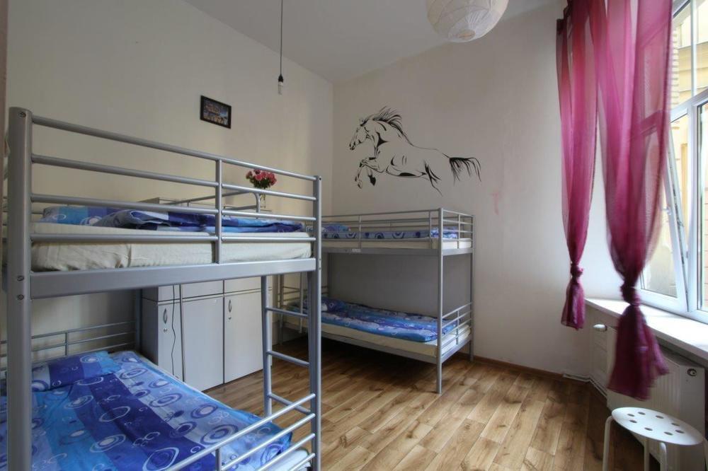 Hostel Yellow Cracovia Esterno foto