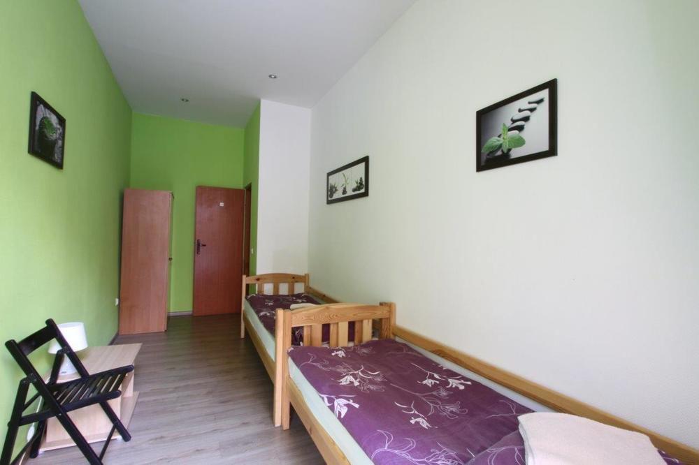 Hostel Yellow Cracovia Esterno foto
